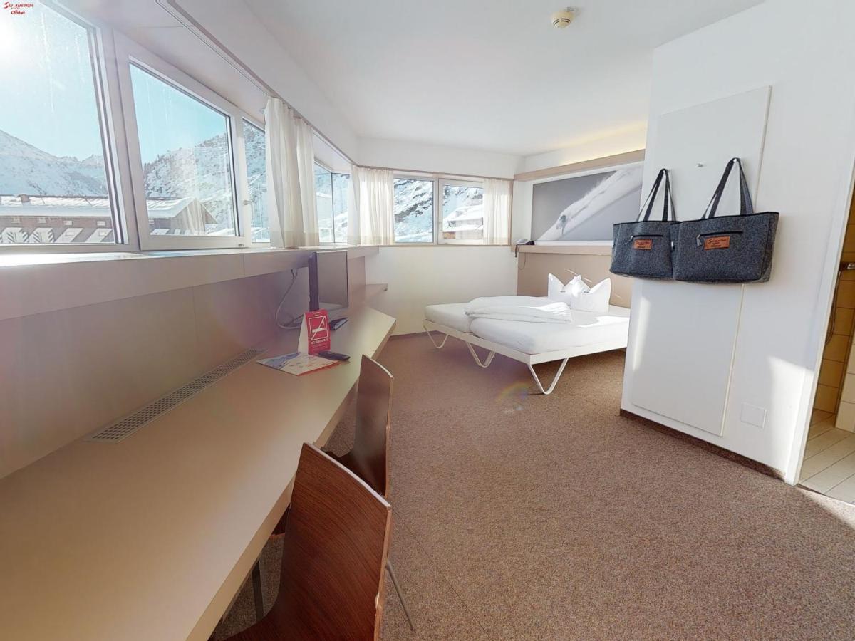 Hotel Ski Austria St.Christoph A.A. 장크트 크리스토프 암 아를베르크 외부 사진