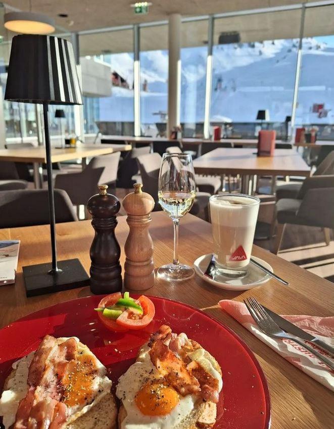 Hotel Ski Austria St.Christoph A.A. 장크트 크리스토프 암 아를베르크 외부 사진